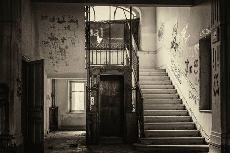 Hotel nostalgia abandoned