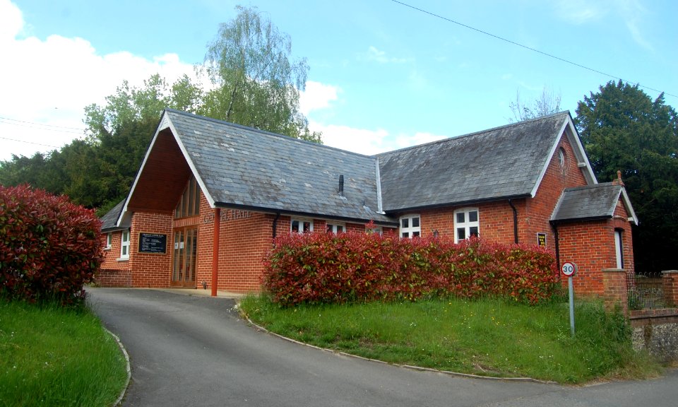 Crawley Gospel Hall, Peach Hill Lane, Crawley, Hampshire (May 2021) (9)