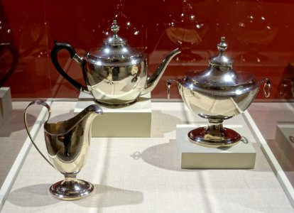Creamer, teapot, and sugar bowl with cover, by William G. Forbes, c. 1780, silver - Portland Museum of Art - Portland, Maine - DSC04379