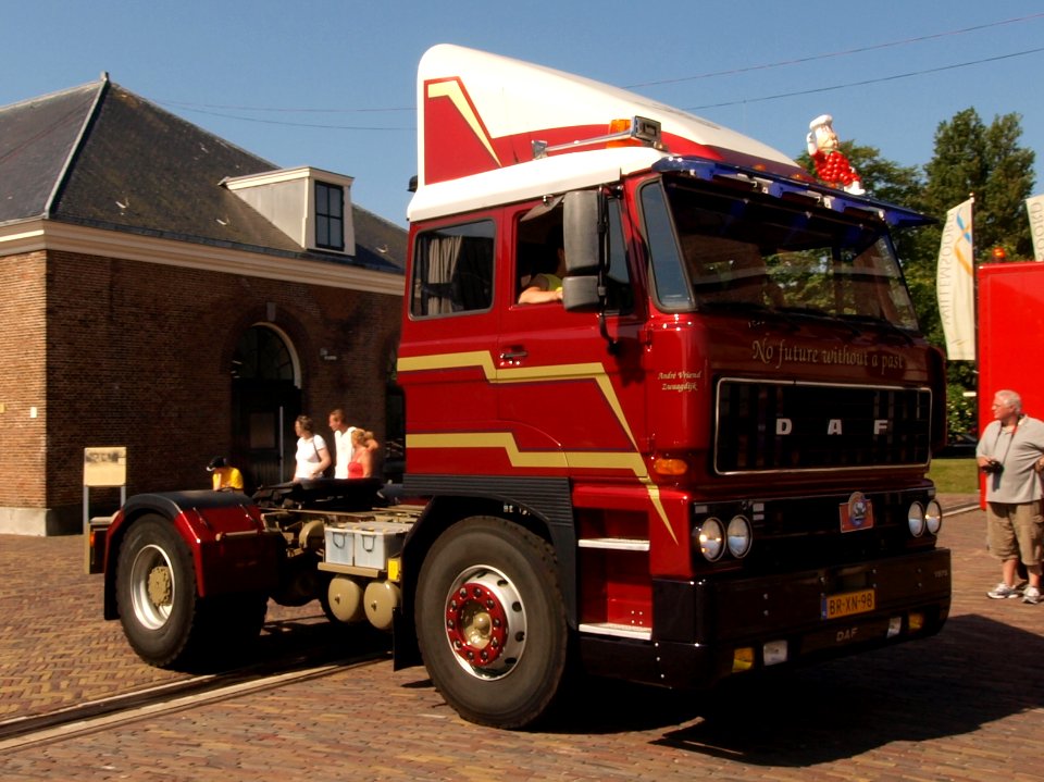 DAF FT 2805 DKS 325Scania LBS 7631 (1975), Dutch licence registration BR-XN-98 pic3