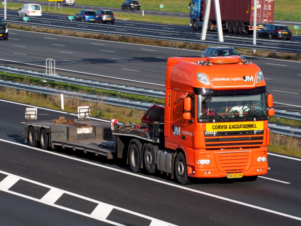 DAF FTG XF105, J Middelkoop Logistics, pic1