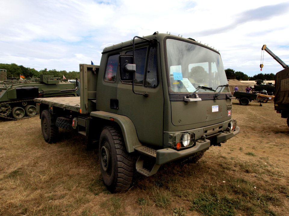DAF Leyland 4x4 Cargo truck pic2