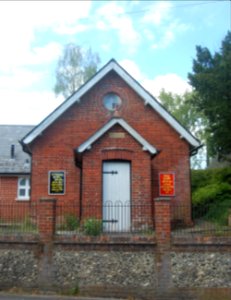 Crawley Gospel Hall, Peach Hill Lane, Crawley, Hampshire (May 2021) (1)