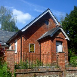 Crawley Gospel Hall, Peach Hill Lane, Crawley, Hampshire (May 2021) (3)