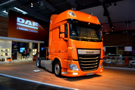 DAF XF 460 FT low deck