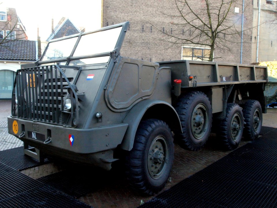 DAF truck at Legermuseum Delft, The Netherlands pic1