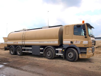 DAF - 85-340 (owner vdSteen) p1