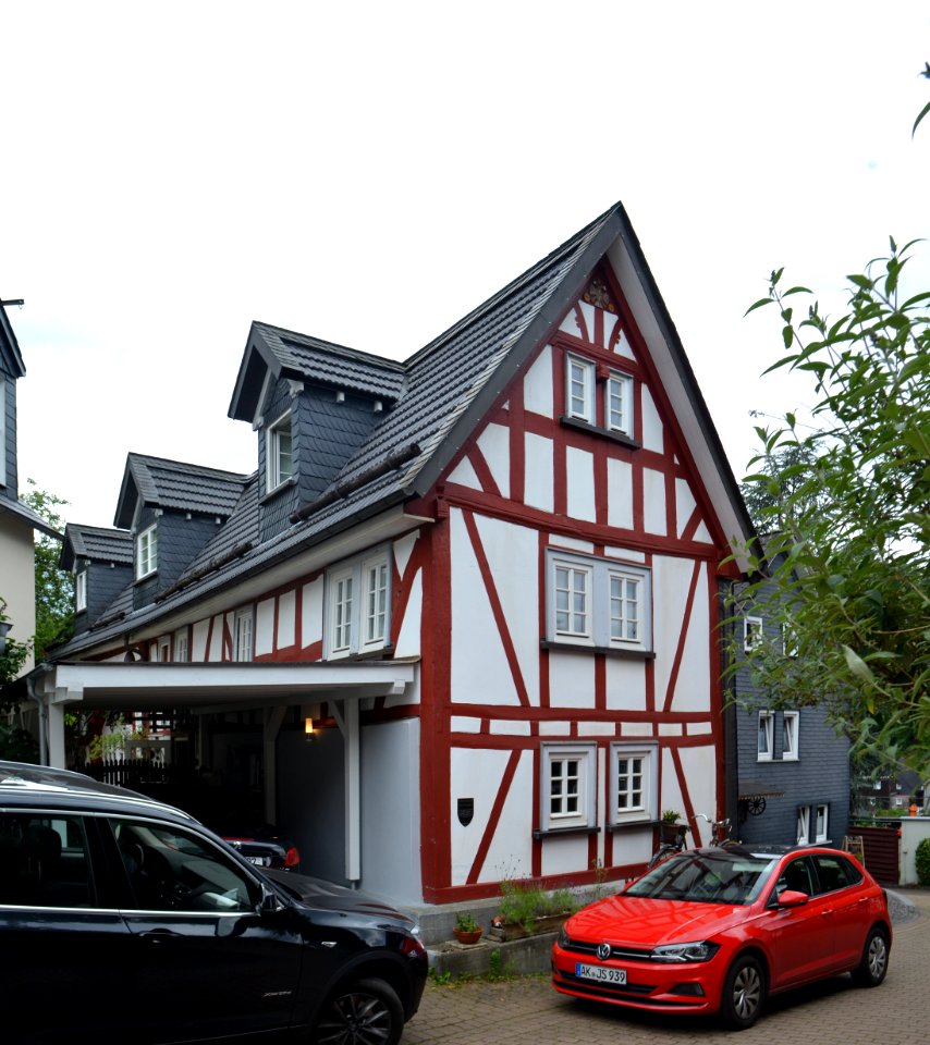 Daaden, Kirchplatz 5