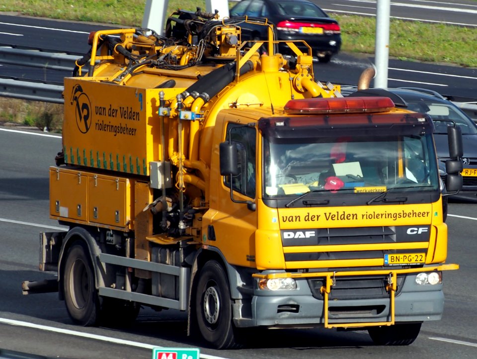 DAF AE75PC, Van der Velden rioleringsbeheer