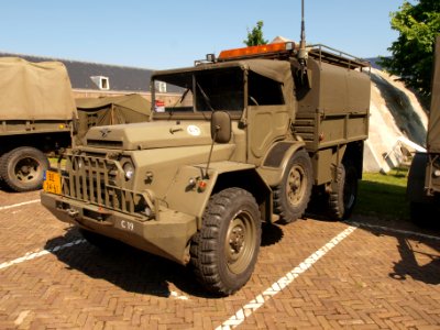 DAF YA126 (1955), Dutch license registration BE-24-61 pic