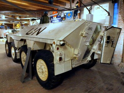 DAF YP 408 Unifil 4390 pic3