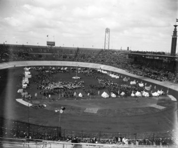 Dag van de Jeugd in Olympisch Stadion, Bestanddeelnr 902-8376