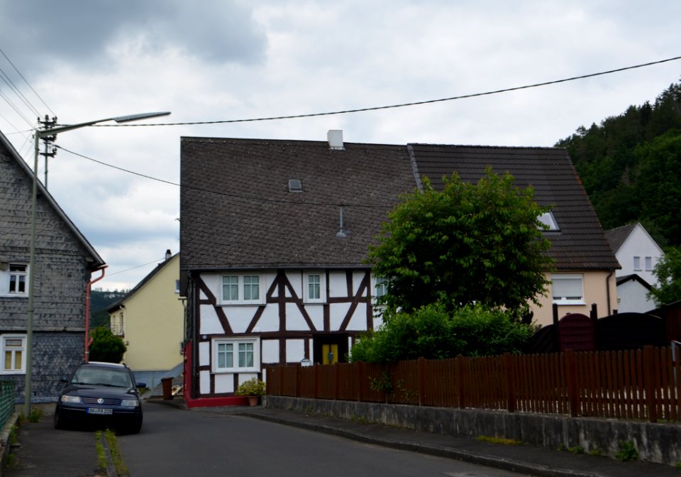 Daaden, Austraße 2
