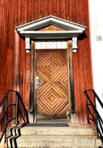 Dörren till gamla kontorsbyggnaden vid Sala silvergruva photo