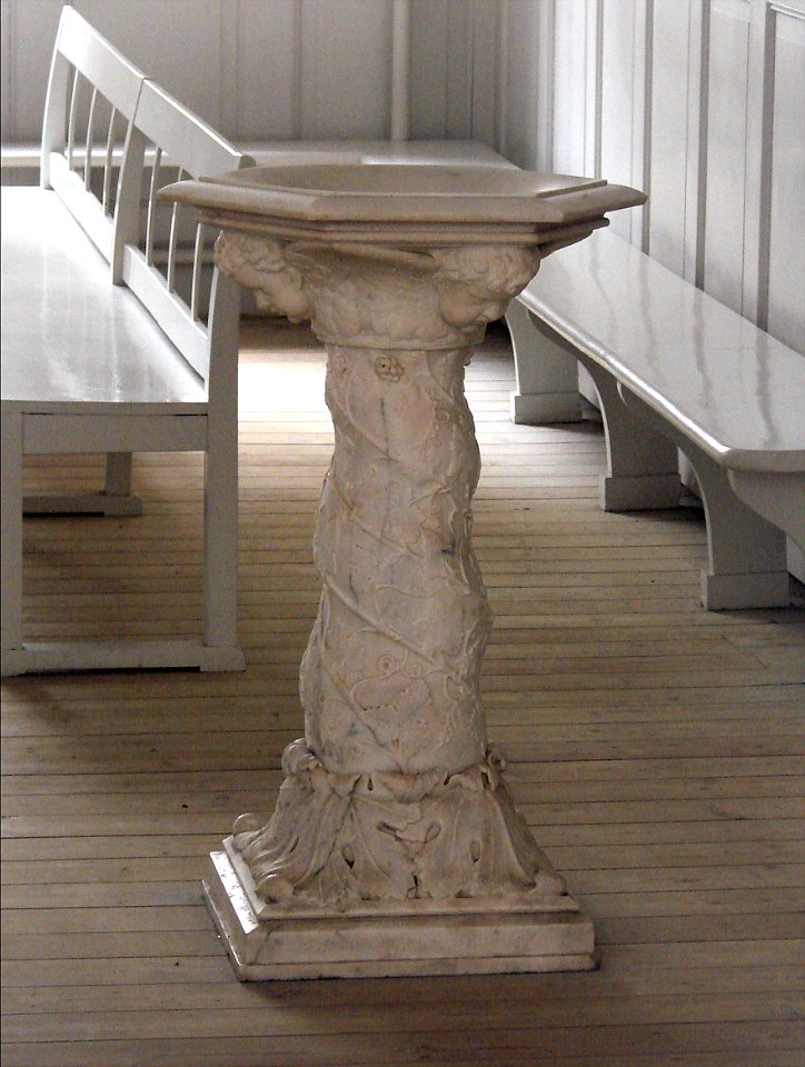 Døbefont Vartov Kirke