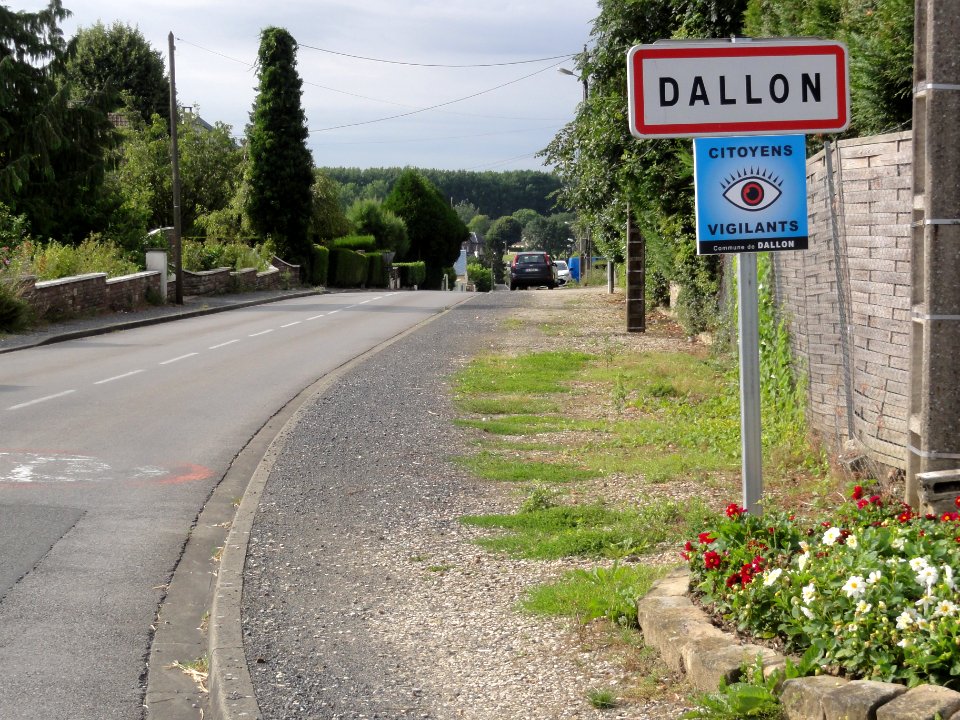 Dallon (Aisne) city limit sign