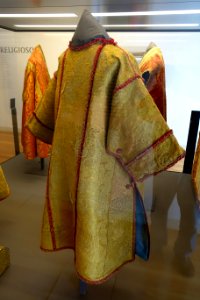 Dalmatic, Se de Coimbra, 1500-1550 - Museu Nacional de Machado de Castro - Coimbra, Portugal - DSC00214