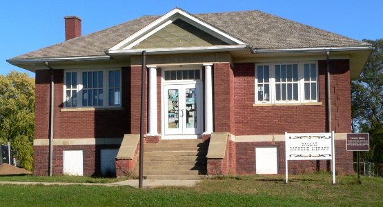 Dallas SD Carnegie library from W 2