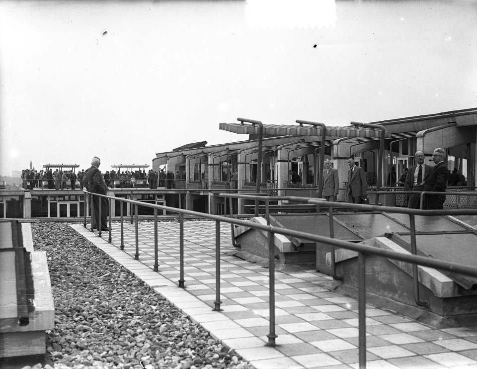 Dakterras van het Groothandelsgebouw te Rotterdam, Bestanddeelnr 905-7820