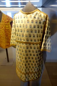 Dalmatic, 17th century - Museu Nacional de Machado de Castro - Coimbra, Portugal - DSC00217