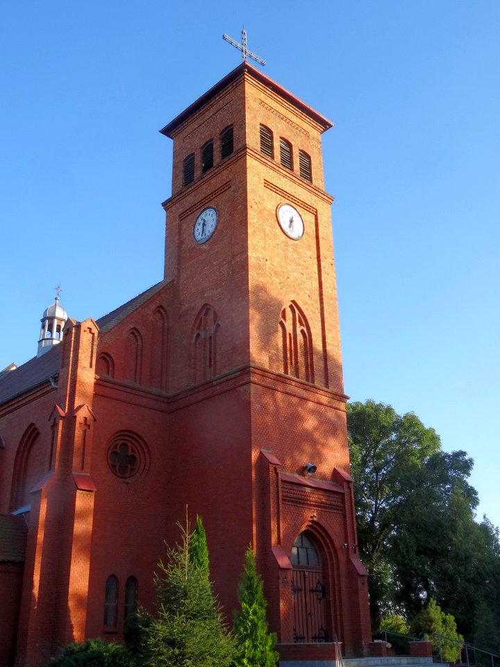 Dabrowka Nowa sJakub church3