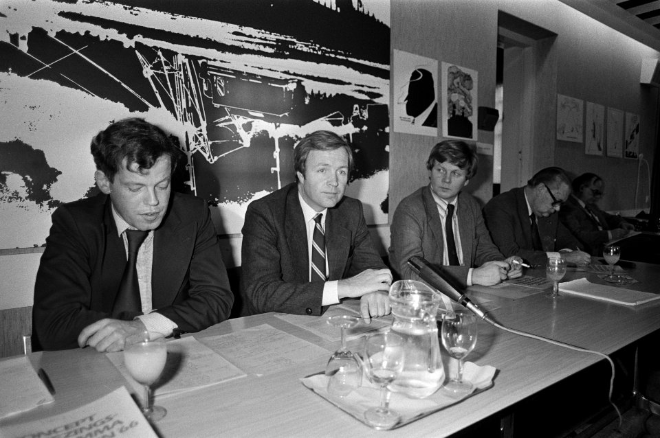 D66 presenteerde in Nieuwspoort haar verkiezingsprogramm nummer 4 Terlouw (kop), Bestanddeelnr 931-2180