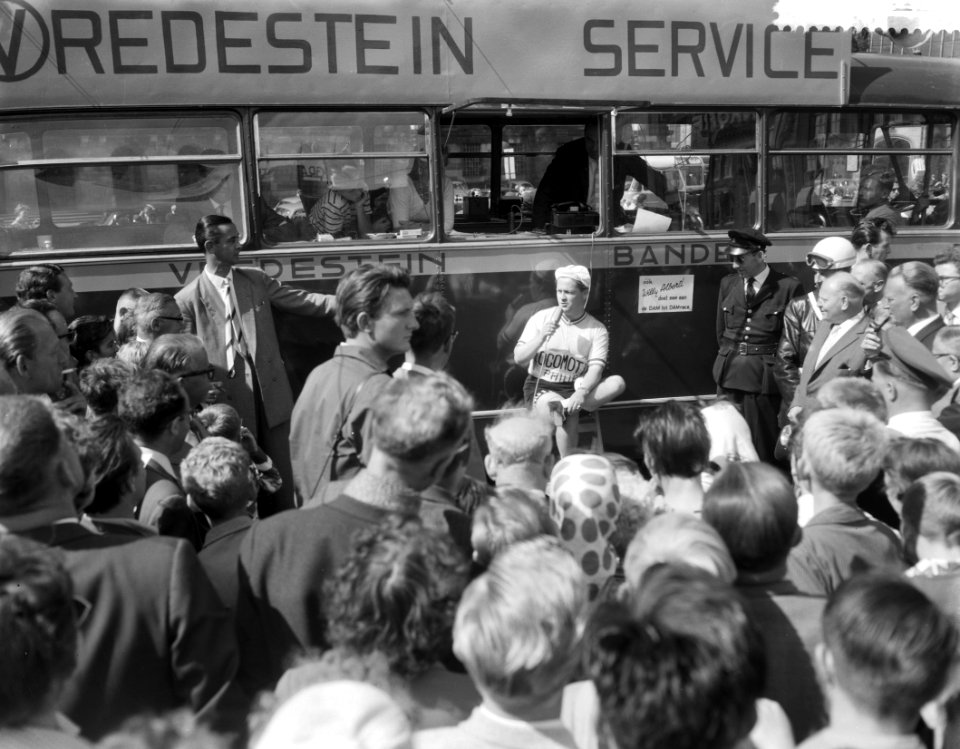 Dam tot Dam race , derde dag, Willy Alberti, Bestanddeelnr 910-6370