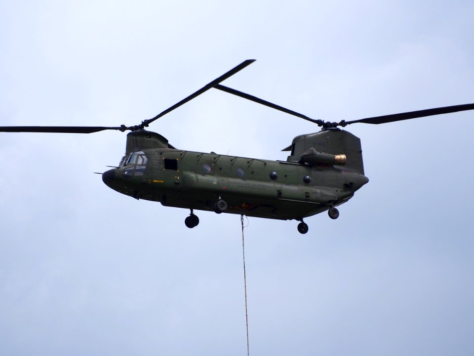 D-661 Boeing CH-47D Chinook RNLAF