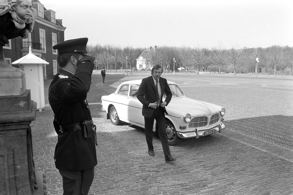D66-fractievoorzitter Van Mierlo, Bestanddeelnr 926-3317