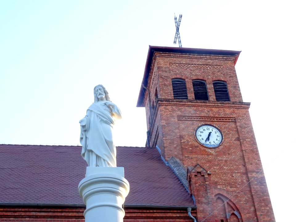 Dabrowka Nowa sJakub church8
