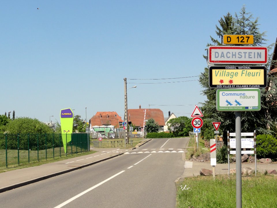 Dachstein (Bas-Rhin) city limit sign