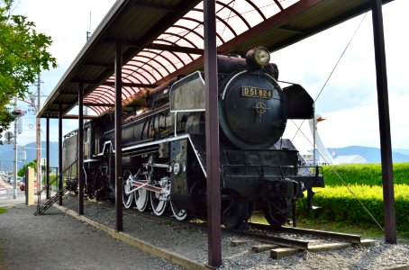 D51 824 at Suwa Lake park