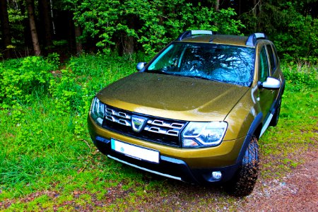 Dacia Duster Urban Explorer im Regen