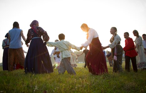 Ethnicity costumes outfits