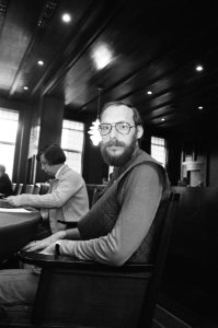 D66-raadslid Wessels geinstalleerd in Amsterdam heer Wessels, kop, Bestanddeelnr 928-5236