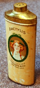 Dactylis talc powder tin, Cogate & Co, pic1
