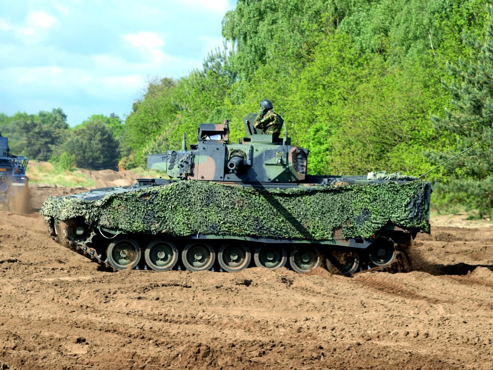 CV90 photo-009