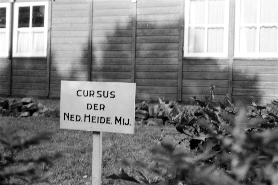 Cursusgebouw aan de Dalweg van de Nederlandse Heidemaatschappij te Arnhem, Bestanddeelnr 170-1136