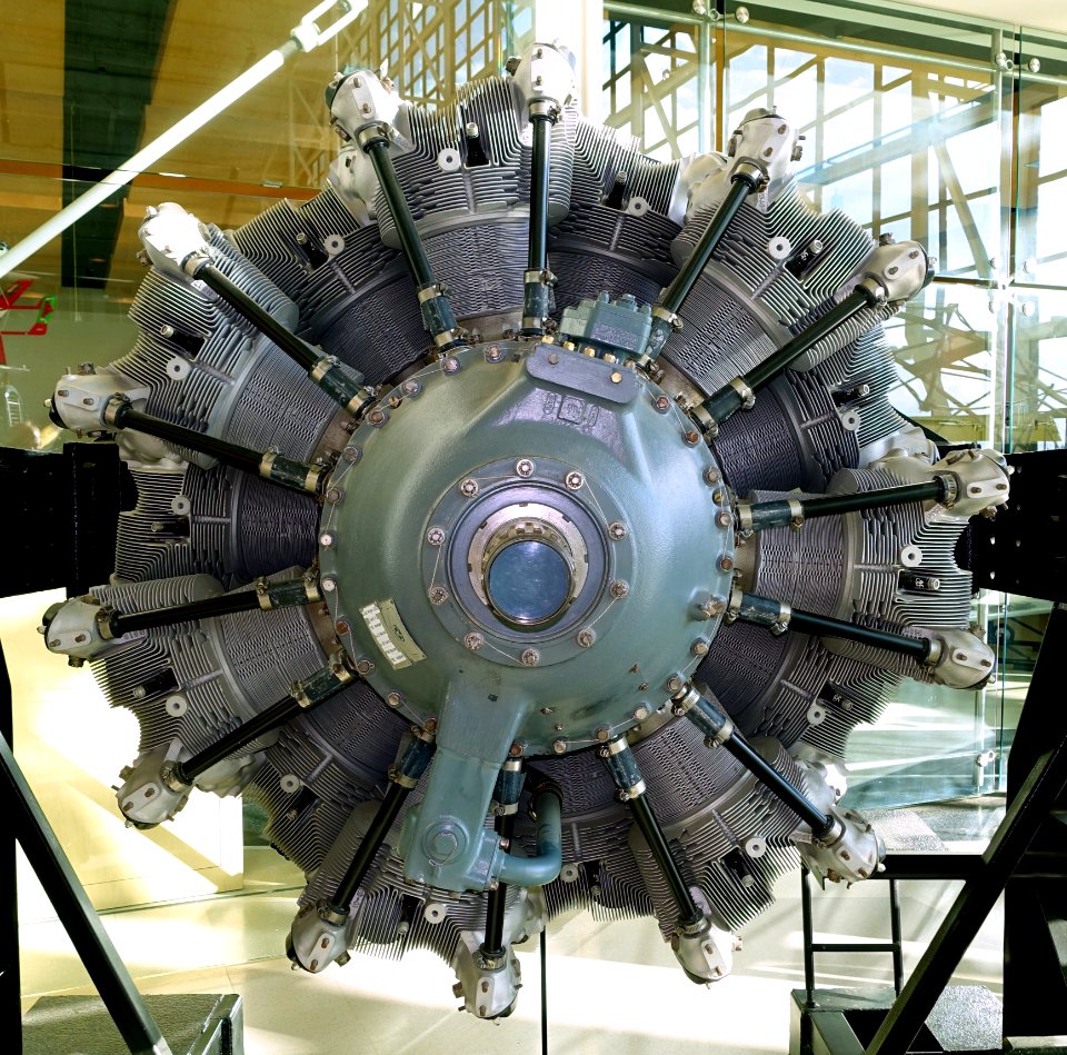 Curtis Wright R2600 engine - Evergreen Aviation & Space Museum - McMinnville, Oregon - DSC00502