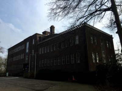Cursistengebouw KEMA
