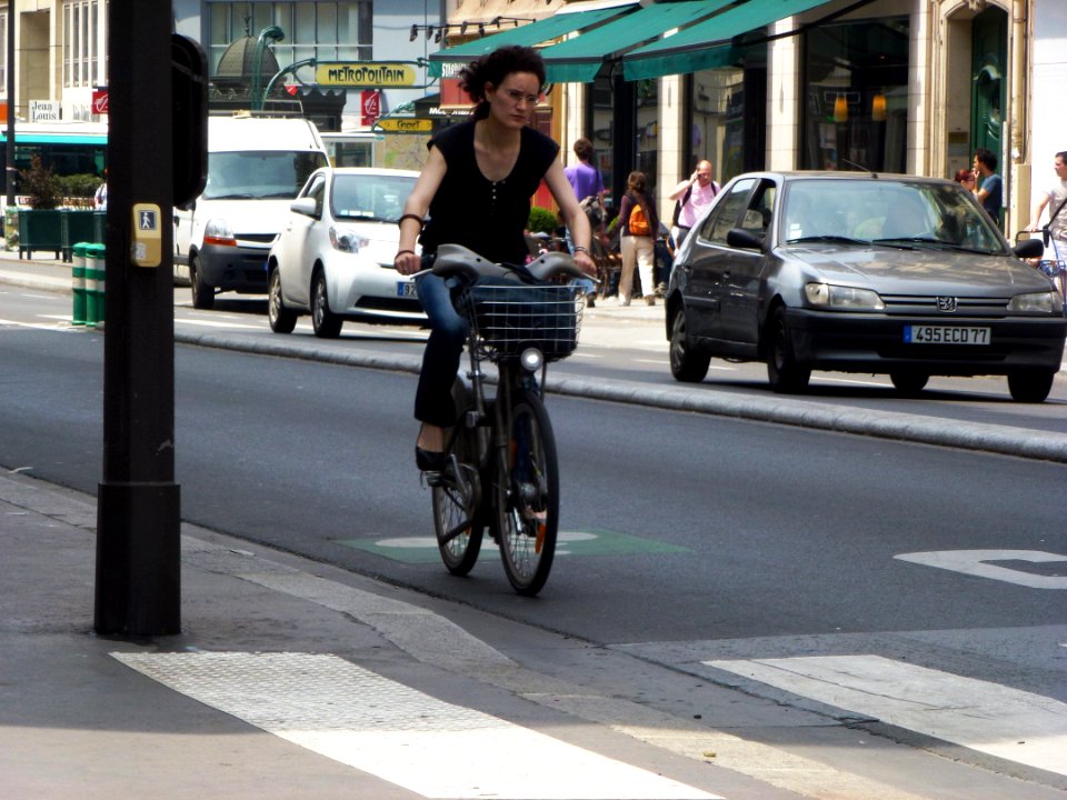 Cycling in Paris, juin 2013 (01)