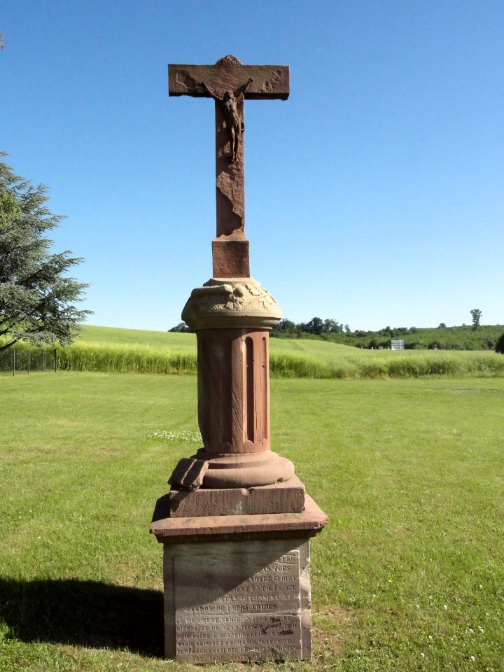 Cutting (Moselle) croix de chemin B