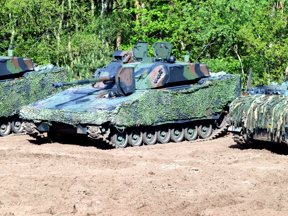 CV90 photo-001