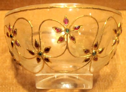 Cup from northern India, Mughal period, 18th century, rock crystal, gold, rubies and emeralds, HAA photo