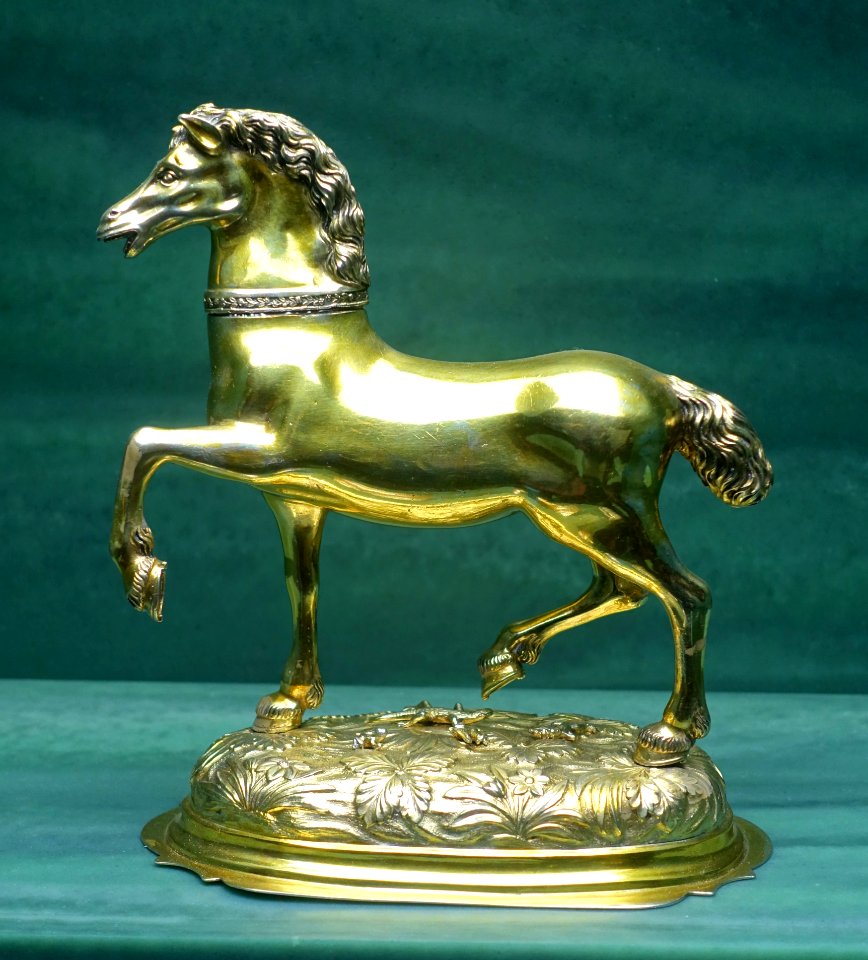 Cup in the form of a horse, Heinrich Mannlich, Augsburg, Germany, c. 1670, gilt silver - Fowler Museum - University of California, Los Angeles - DSC02645