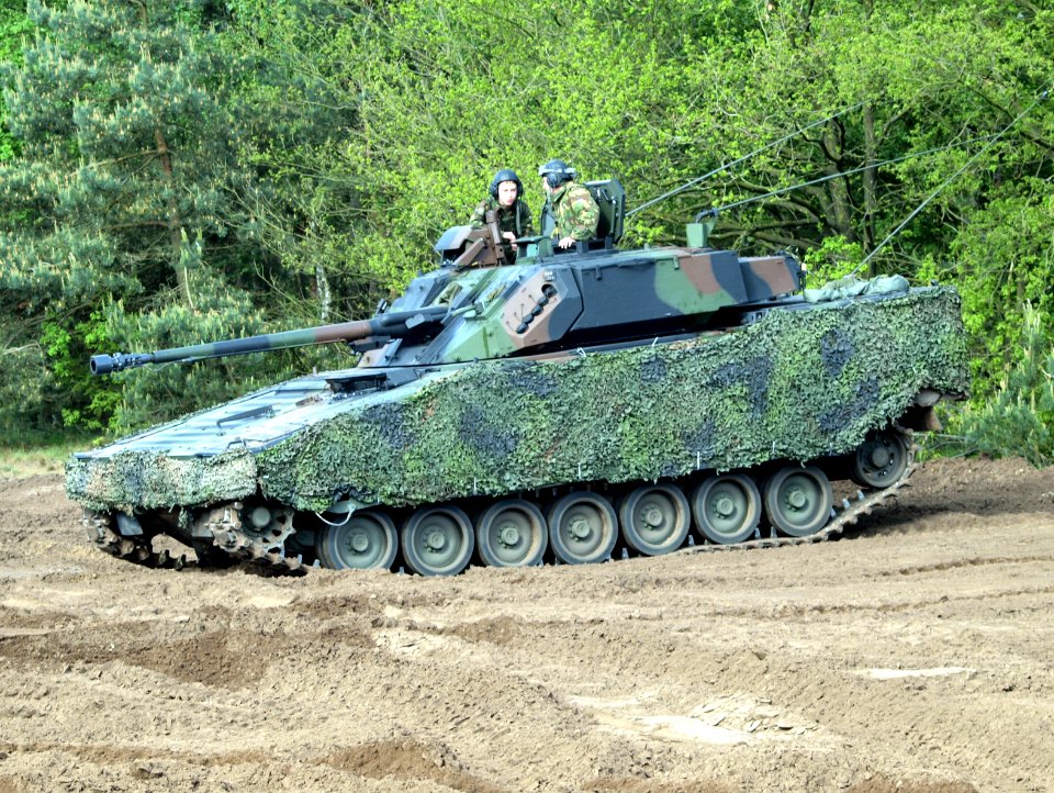 CV90 photo-022