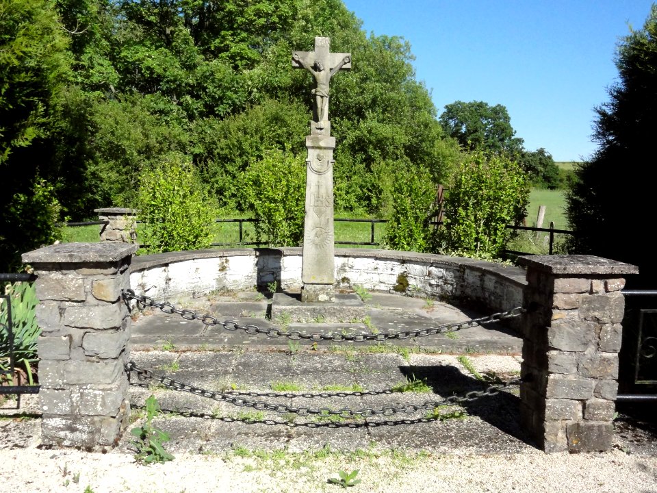 Cutting (Moselle) croix de chemin A