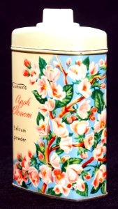 Cussons Apple Blossom talcum powder tin, pic2