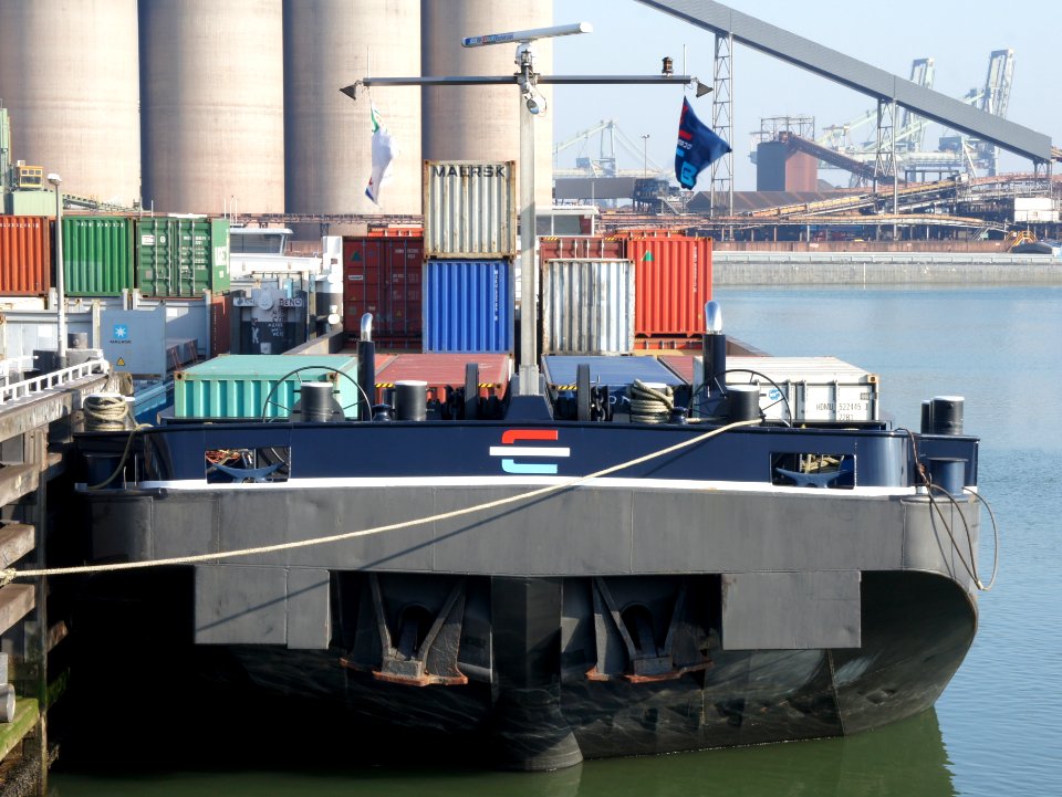 Cunado ENI 06002246, Hartelhaven, Port of Rotterdam, pic1