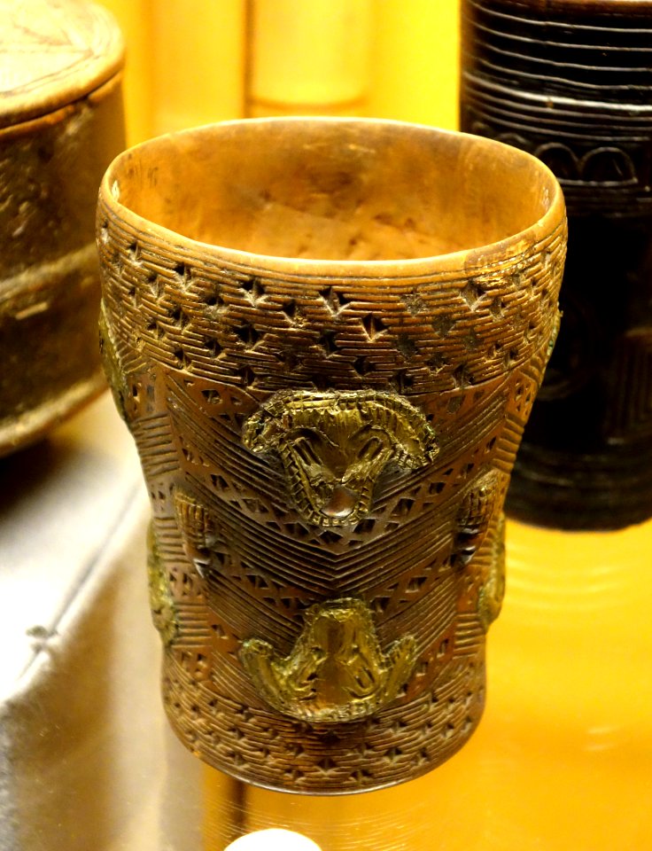 Cup for palm wine - Kuba - Royal Museum for Central Africa - DSC06201